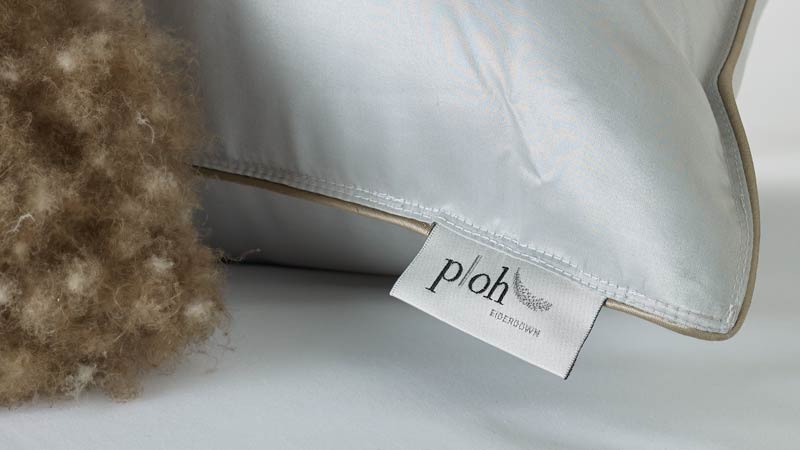 listings-pillow-eiderdown01.jpg
